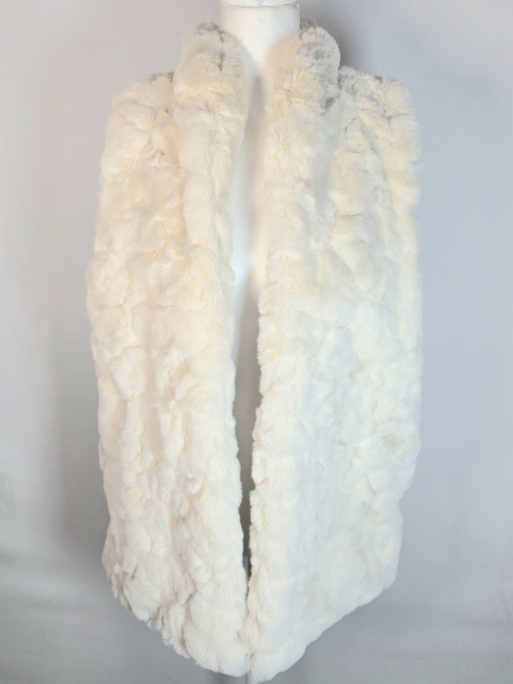 Rachel‎ Zoe Faux Fur Vest Cream Ivory Plush Open Front Luxe Winter Womens S/M